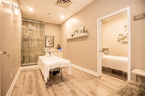 leolist mississauga|Victoria Elite Spa.